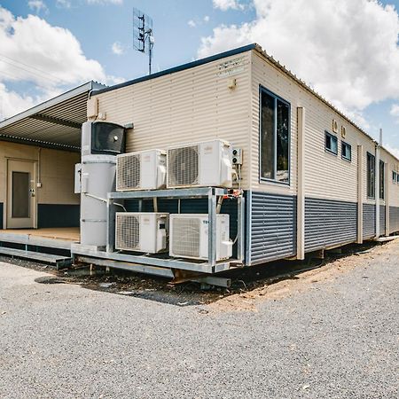 Nyngan Riverside Tourist Park Hotel Exterior foto